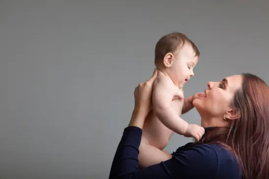 Número de filhos por mulher no Brasil atinge menor nível da história, revela IBGE Número de filhos por mulher no Brasil atinge menor nível da história, revela IBGE