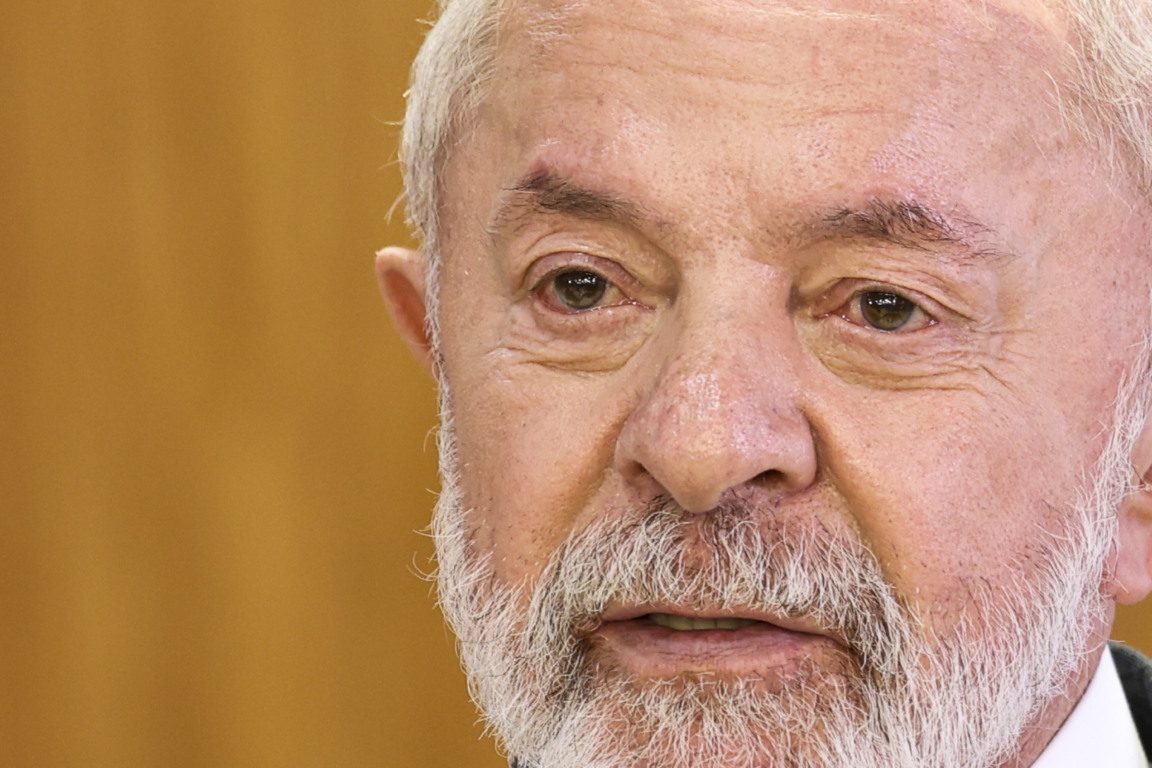 Dias antes de Juliana cair em penhasco, governo Lula enviou avião da FAB para transportar líderes do Caribe a Brasília