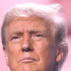 Trump está avaliando uma série de sanções contra Moraes, diz The Washington Post