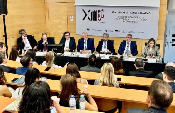 Caiado defende 'tolerância zero' contra facções em evento internacional
