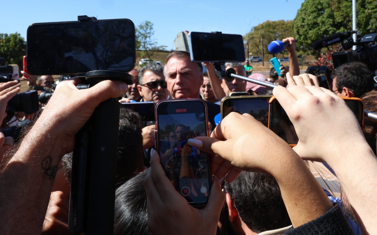 Brasília (DF), 18/07 /2025  - Bolsonaro fala a imprensa após colocar  tornozeleira na Secretaria de Administração Penitenciária do Distrito Federal. Foto Antônio Cruz / Agência Brasil
