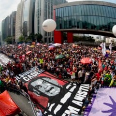 São Paulo (SP), 21/09/2025  Manifestantes participam de ato contra a PEC da Anistia e da Blindagem, no MASP. Foto: Paulo Pinto/Agência Brasil