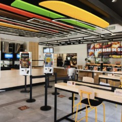 Gigante do fast food rompe com mais de 4 mil funcionários e fecha todas as suas lojas ‘arg’