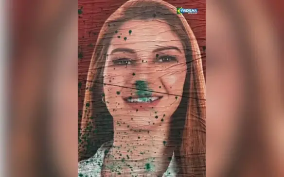 Outdoor de divulgação de evento com Ana Campagnolo é alvo de vandalismo em Florianópolis