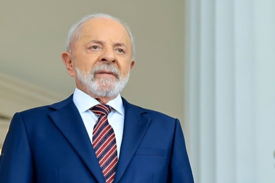 ‘Serei candidato à reeleição em 2026 e estou pronto para comandar o Brasil por mais 4 anos’, diz Lula ‘Serei candidato à reeleição em 2026 e estou pronto para comandar o Brasil por mais 4 anos’, diz Lula