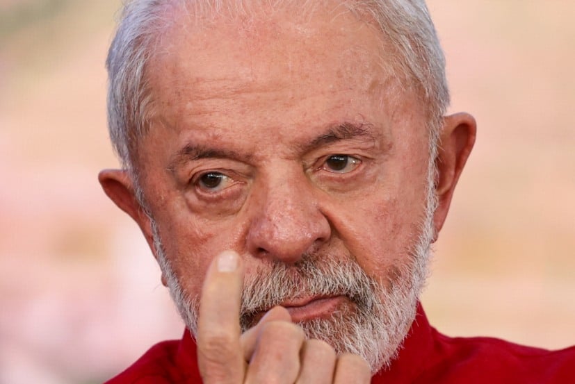 Lula provoca EUA e defende sistema alternativo ao dólar às portas de reunião com Donald Trump Lula provoca EUA e defende sistema alternativo ao dólar às portas de reunião com Donald Trump