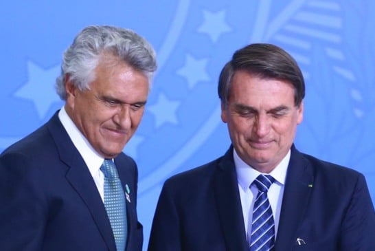 Caiado recebe aval para visitar Bolsonaro e deve encontrá-lo em prisão domiciliar